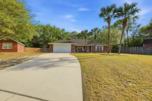 2182 Hagood Loop, Crestview, FL 32536 - Photo 1