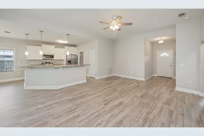 2287 Tom Street, Navarre, FL 32566 - Photo 6
