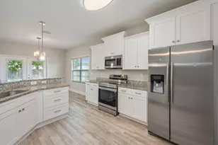 2287 Tom St, Navarre, FL 32566 - Photo 14
