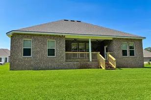2732 Louis Cir, Crestview, FL 32536 - Photo 20