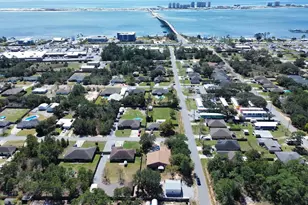 8600 Estrada St, Navarre, FL 32566 - Photo 18