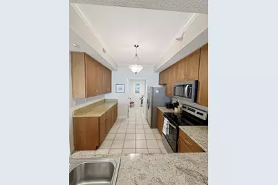 8525 Gulf Boulevard #APT 811, Navarre, FL 32566 - Photo 2