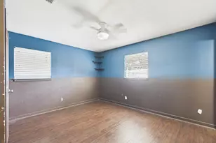343 NW Hollywood Blvd, Fort Walton Beach, FL 32548 - Photo 8