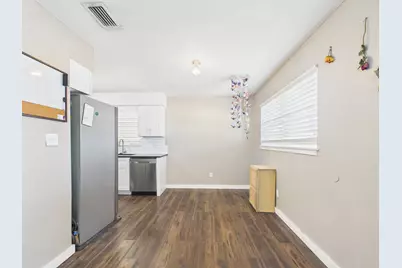 343 NW Hollywood Boulevard, Fort Walton Beach, FL 32548 - Photo 4