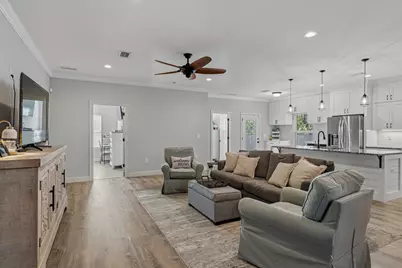 1786 Joybrook Road, Navarre, FL 32566 - Photo 8