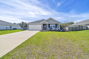 112 Mikaela Ave, Defuniak Springs, FL 32433 - Photo 2