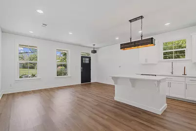 1200 N F Street #B, Pensacola, FL 32501 - Photo 4