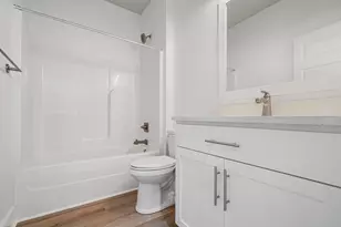 1200 N F St, Pensacola, FL 32501 - Photo 16
