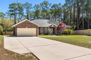 6 Davis Ct, Shalimar, FL 32579 - Photo 1