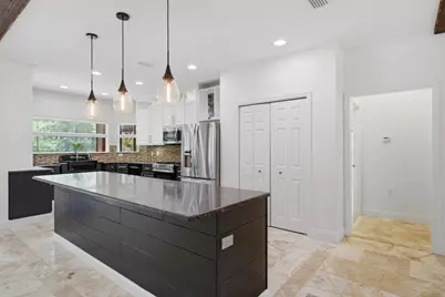 9643 Bone Bluff Drive, Navarre, FL 32566 - Photo 14