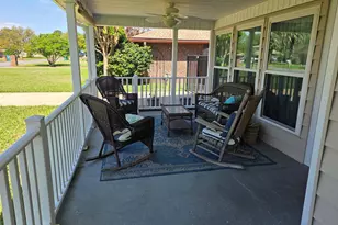19 Lake Lorraine Cir, Shalimar, FL 32579 - Photo 4