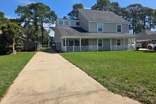 19 Lake Lorraine Cir, Shalimar, FL 32579 - Photo 2