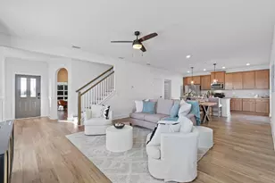 281 Meadowlawn St, Freeport, FL 32439 - Photo 4