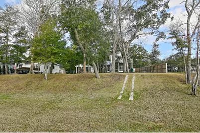 315 Red Barn Road, Freeport, FL 32439 - Photo 36