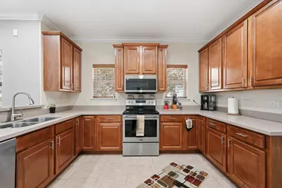 203 Beal Parkway, Fort Walton Beach, FL 32548 - Photo 4
