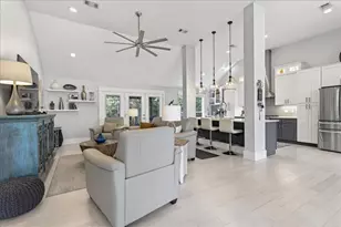 627 Bayshore Dr, Miramar Beach, FL 32550 - Photo 4