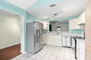 873 Van Dyke Dr, Shalimar, FL 32579 - Photo 8