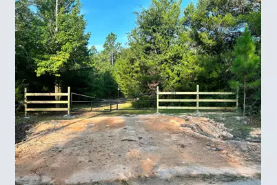 1398 St Marys Road, Caryville, FL 32427 - Photo 1