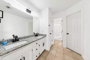422 Pristine Water Ln, Mary Esther, FL 32569 - Photo 14