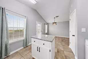 422 Pristine Water Ln, Mary Esther, FL 32569 - Photo 10