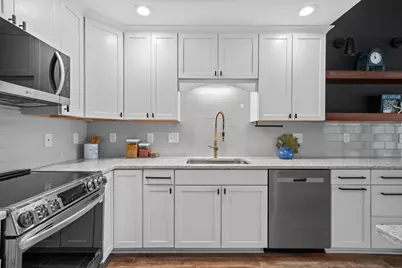 300 Yacht Club Drive #UNIT 18, Niceville, FL 32578 - Photo 6