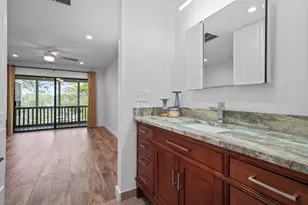 300 Yacht Club Dr, Niceville, FL 32578 - Photo 20