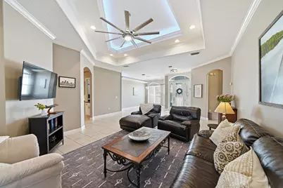 1080 Napa Way, Niceville, FL 32578 - Photo 4