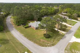 2400 Crescent Rd, Navarre, FL 32566 - Photo 4