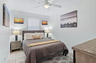 21724 Sunset Ave, Panama City Beach, FL 32413 - Photo 10