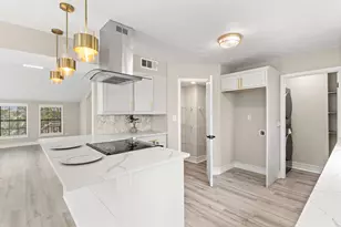 301 Summit Dr, Destin, FL 32541 - Photo 12