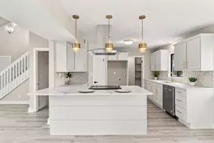 301 Summit Dr, Destin, FL 32541 - Photo 8