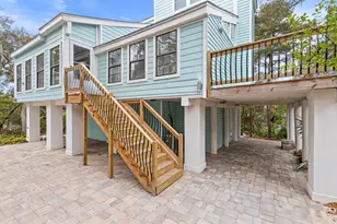 301 Summit Dr, Destin, FL 32541 - Photo 2