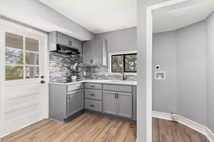 301 Summit Dr, Destin, FL 32541 - Photo 30