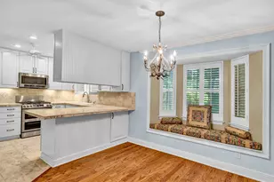 700 NE Country Club Ave, Fort Walton Beach, FL 32547 - Photo 4