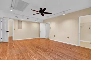 700 NE Country Club Ave, Fort Walton Beach, FL 32547 - Photo 12