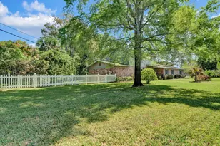700 NE Country Club Ave, Fort Walton Beach, FL 32547 - Photo 24