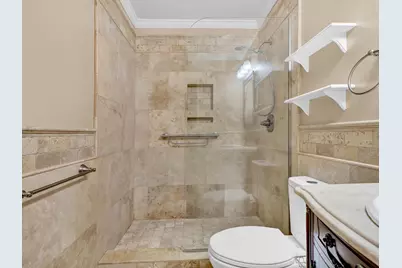 700 NE Country Club Avenue, Fort Walton Beach, FL 32547 - Photo 16