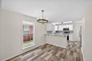 4566 Barrington Ln, Niceville, FL 32578 - Photo 6