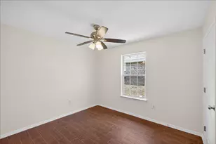 4566 Barrington Ln, Niceville, FL 32578 - Photo 16