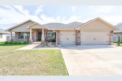 5823 Crestlake Drive, Crestview, FL 32536 - Photo 1
