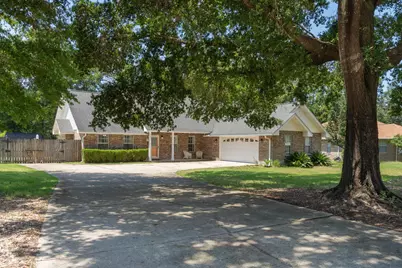 233 Galway Drive, Niceville, FL 32578 - Photo 1