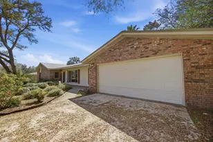 157 Country Club Rd, Shalimar, FL 32579 - Photo 6