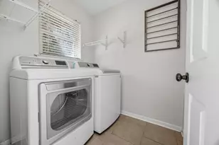 157 Country Club Rd, Shalimar, FL 32579 - Photo 18