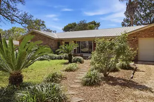 157 Country Club Rd, Shalimar, FL 32579 - Photo 4