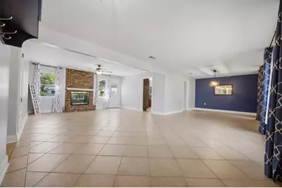 157 Country Club Road, Shalimar, FL 32579 - Photo 6