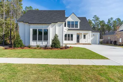 453 Shimmer Circle, Freeport, FL 32439 - Photo 2