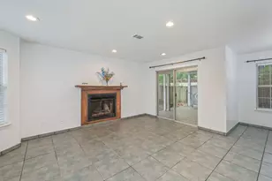 2 Forest Breeze Ct, Fort Walton Beach, FL 32547 - Photo 4