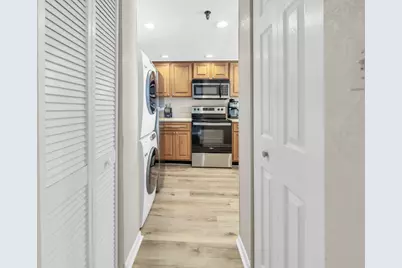 381 Santa Rosa Boulevard #W512, Fort Walton Beach, FL 32548 - Photo 8