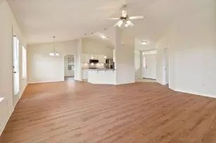 5104 Whitehurst Ln, Crestview, FL 32536 - Photo 6