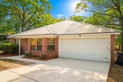 21 Marys Court, Defuniak Springs, FL 32433 - Photo 2